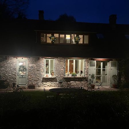 Le Clos Des Songes Blaru Buitenkant foto