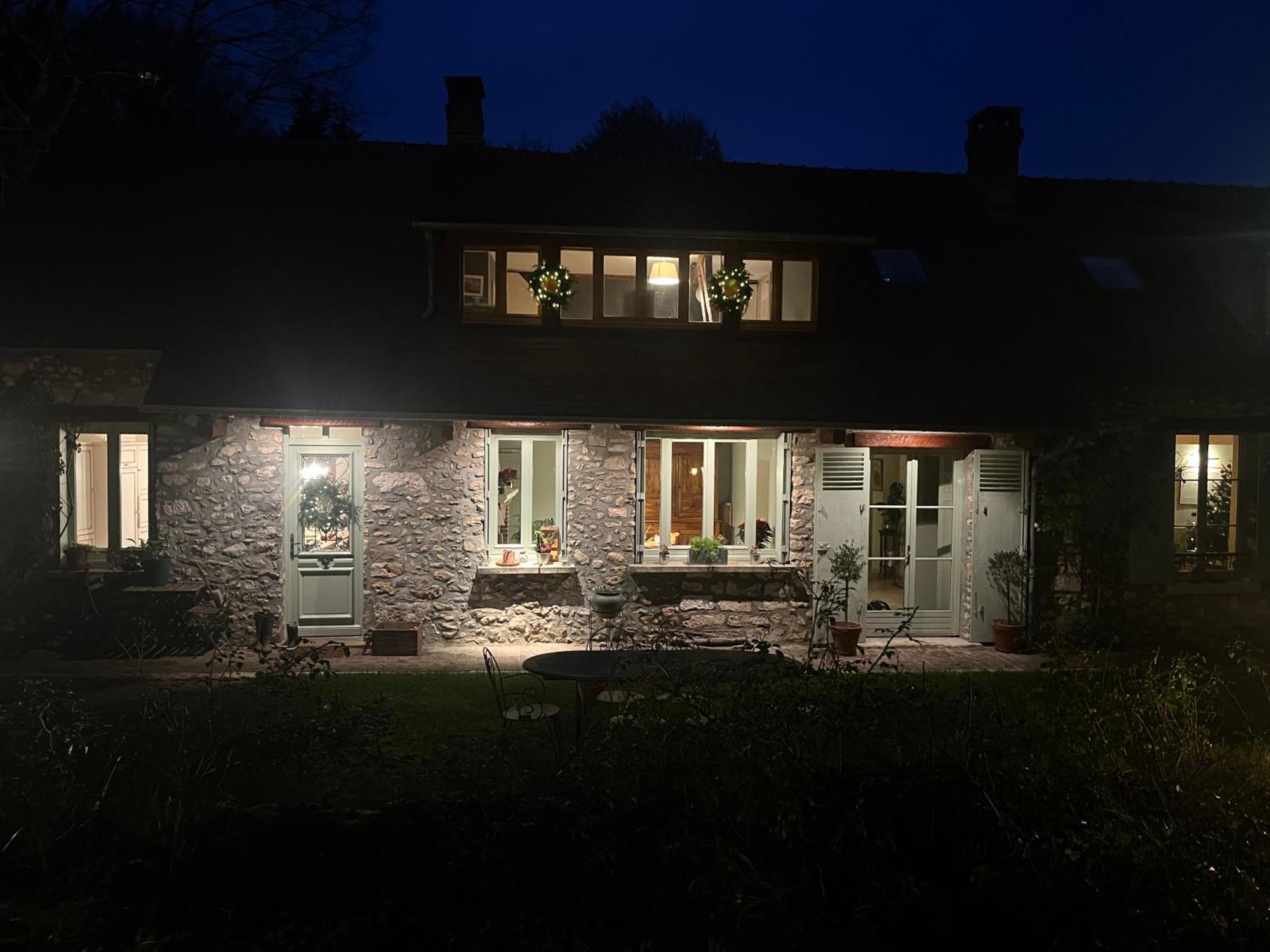 Le Clos Des Songes Blaru Buitenkant foto